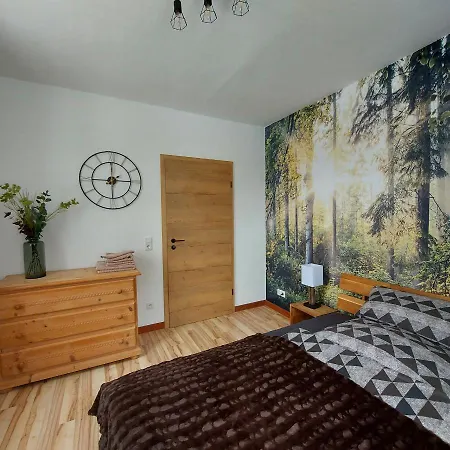 Zur Alten Tischlerei Apartmán *